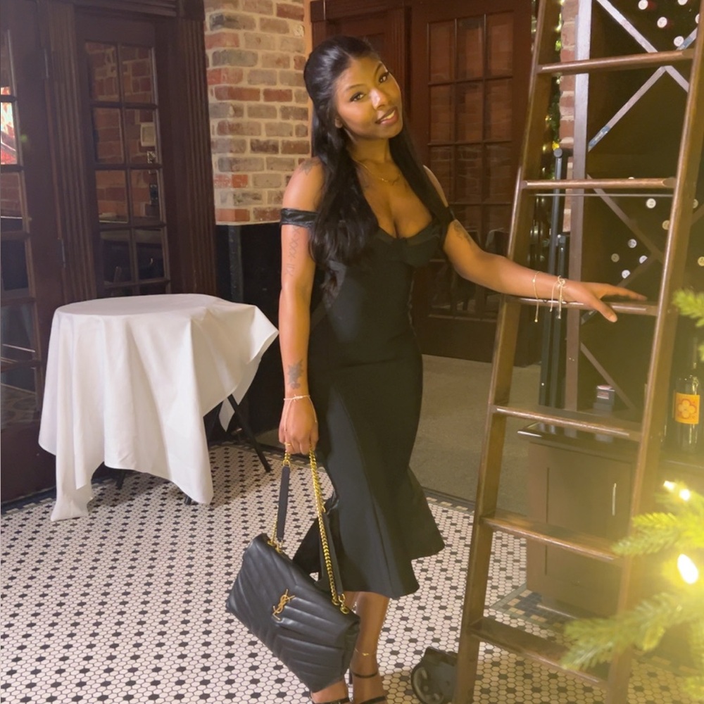 Meet your Posher, Humble